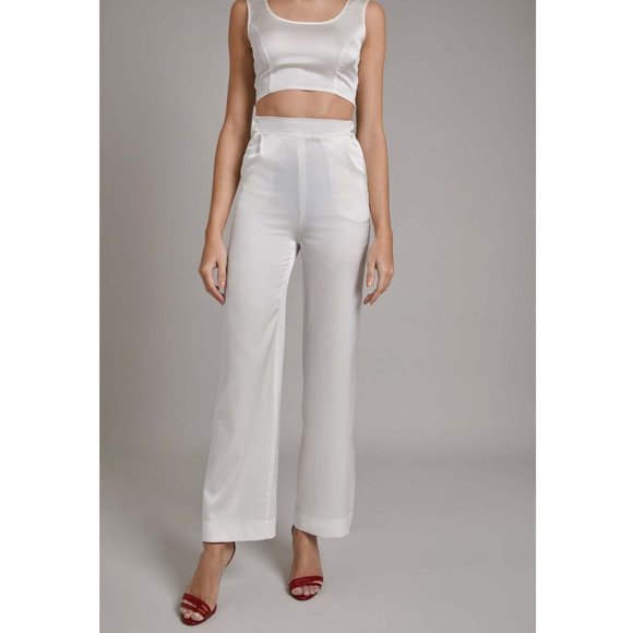 NWT Size L COSHEROOM Off-White 2pc Silk set Crop top and Pants - Picture 2 of 15